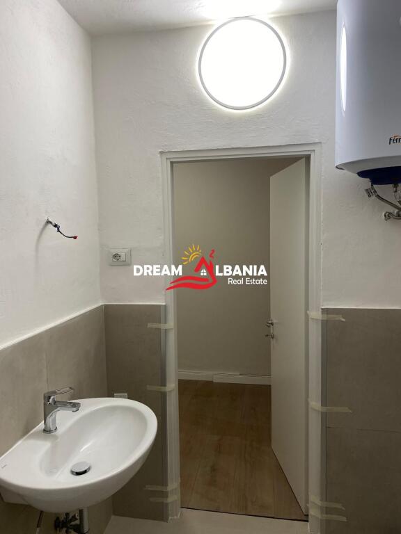 !!!EKSKLUZIVE!!! Disponojme Apartament 1+1 ne Shitje ne Kombinat (Rr.Llambi Bonata ) (ID 4119457)