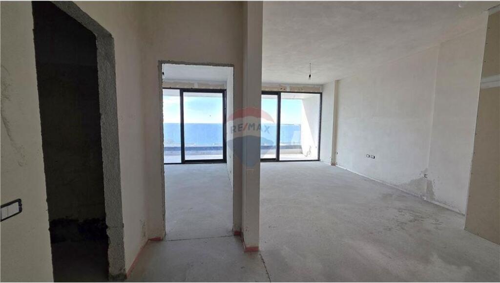 Apartment 1+1 with sea view near Marina Bay