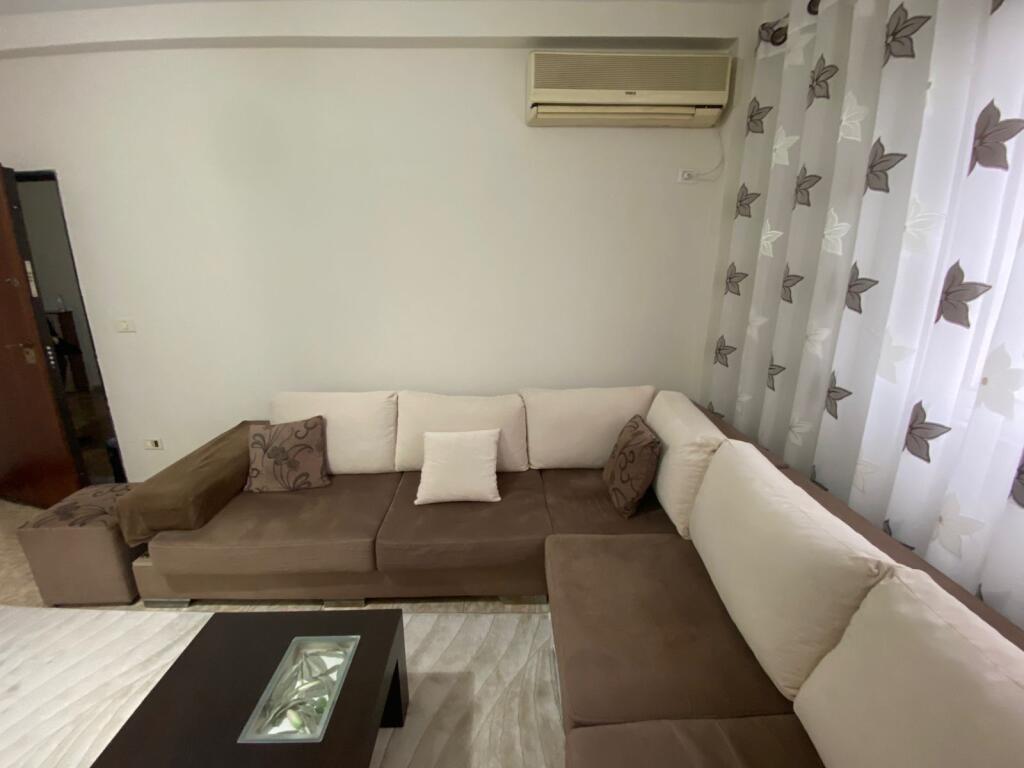 Affittasi Appartamento 1+1+1 Balcone