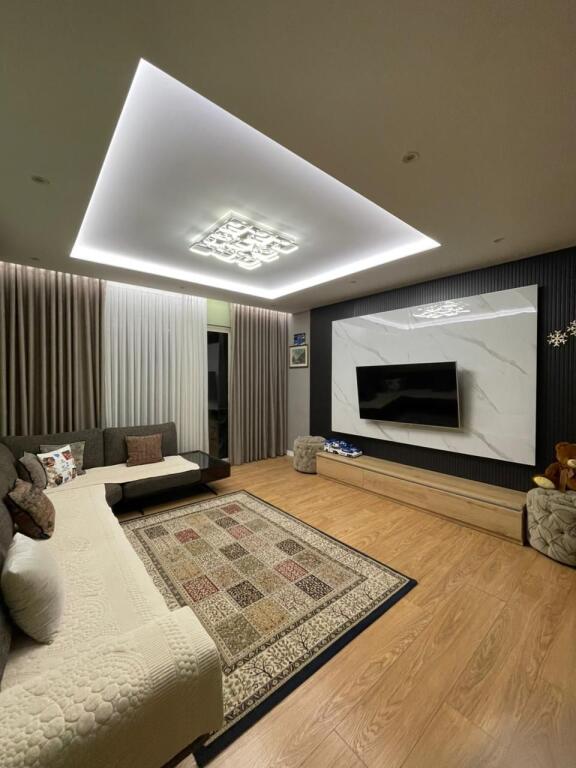 Apartment 2+1+Kitchen Area+ 2 Balconies for sale near Vace Zela School, Don Bokso Street   !