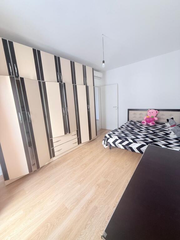 SHITET-APARTAMENT-3+1+2-+-DEPO--PALLATI-PORT-VIEW--DURRES SHITET APARTAMENT 3+1+2 + DEPO, PALLATI PORT VIEW, DURRES