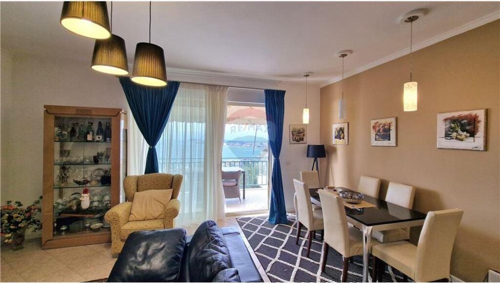 Apartament 2+1 ne shitje ne Lungo Mare ne koder