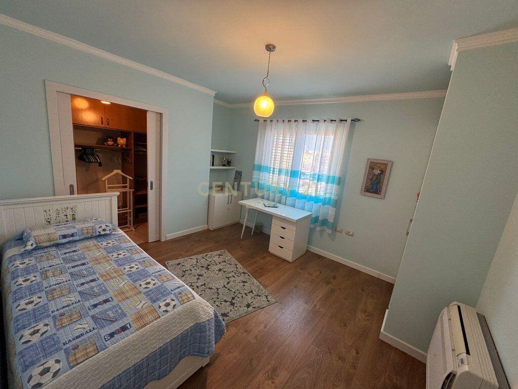 APARTAMENT 2+1+2 ME QIRA NE BLLOK