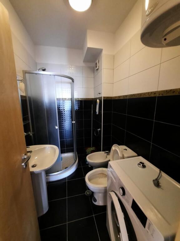 Jepet apartament me qera 2+1 vollga durres me pamje fantastike nga deti