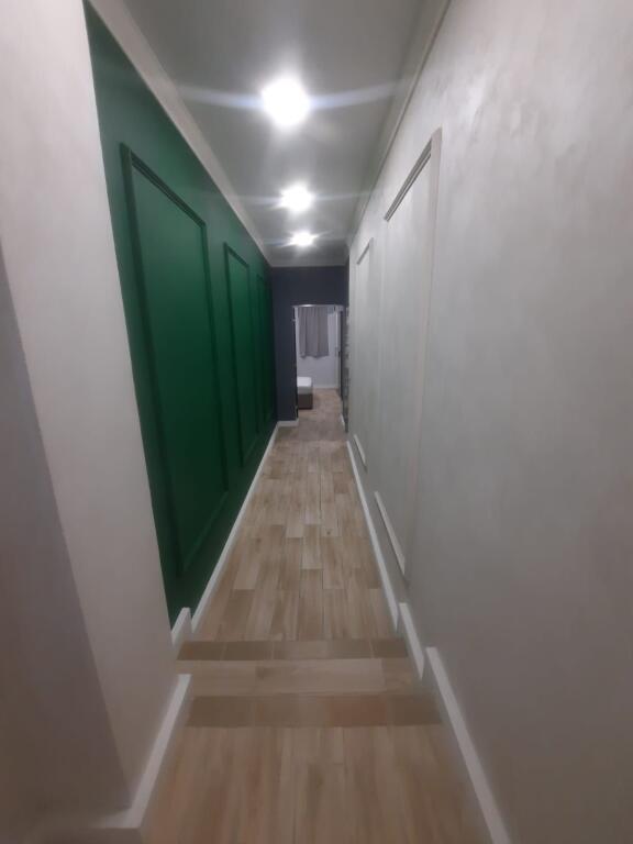 Jepet apartament me qera 1+1 vollga