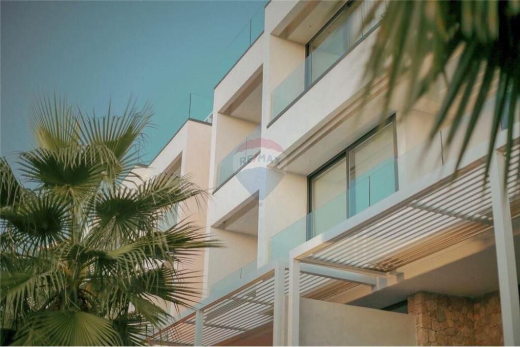 Apartment 1+1 with sea view near Marina Bay