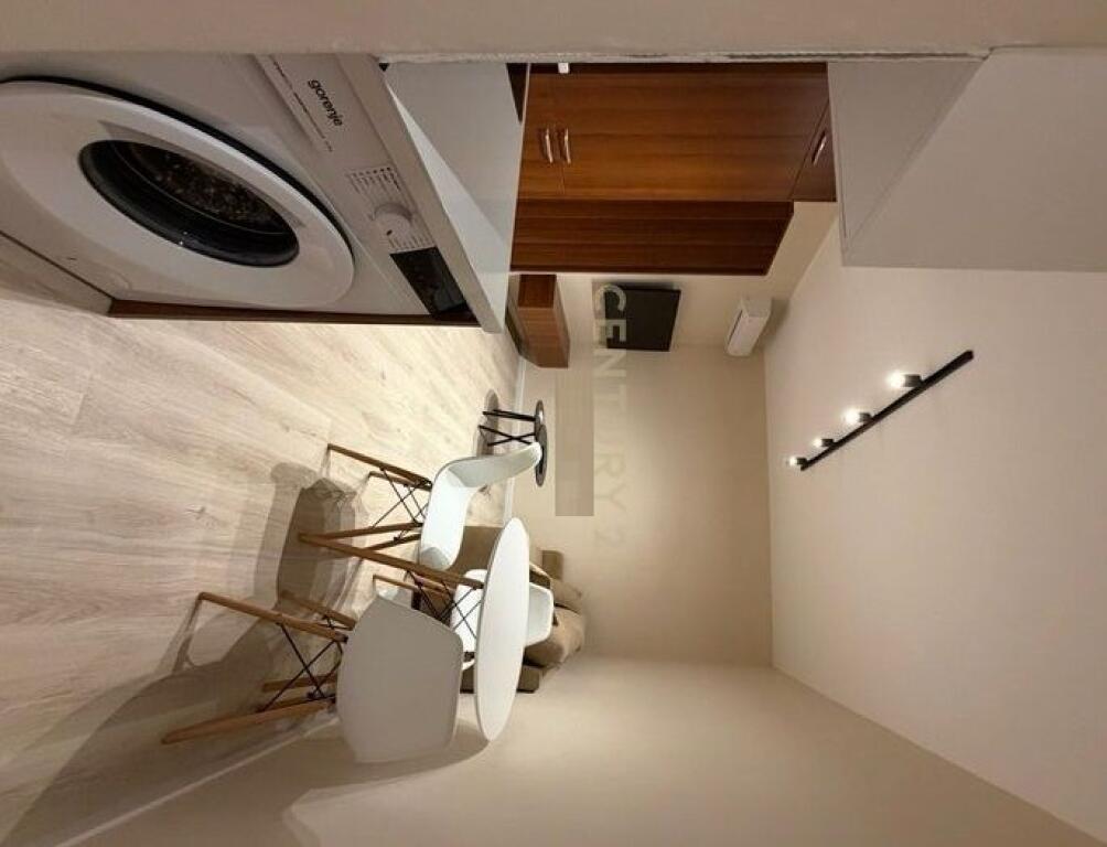 ofrojme apartament per qira ne zonen e oxhakut