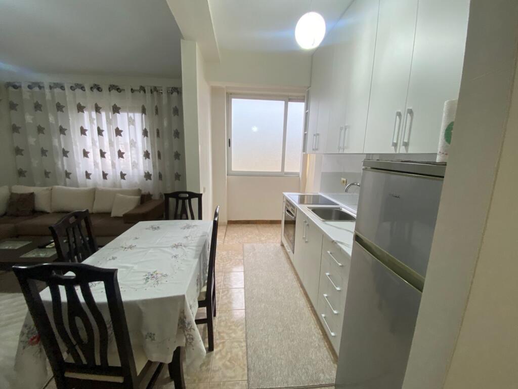 Affittasi Appartamento 1+1+1 Balcone