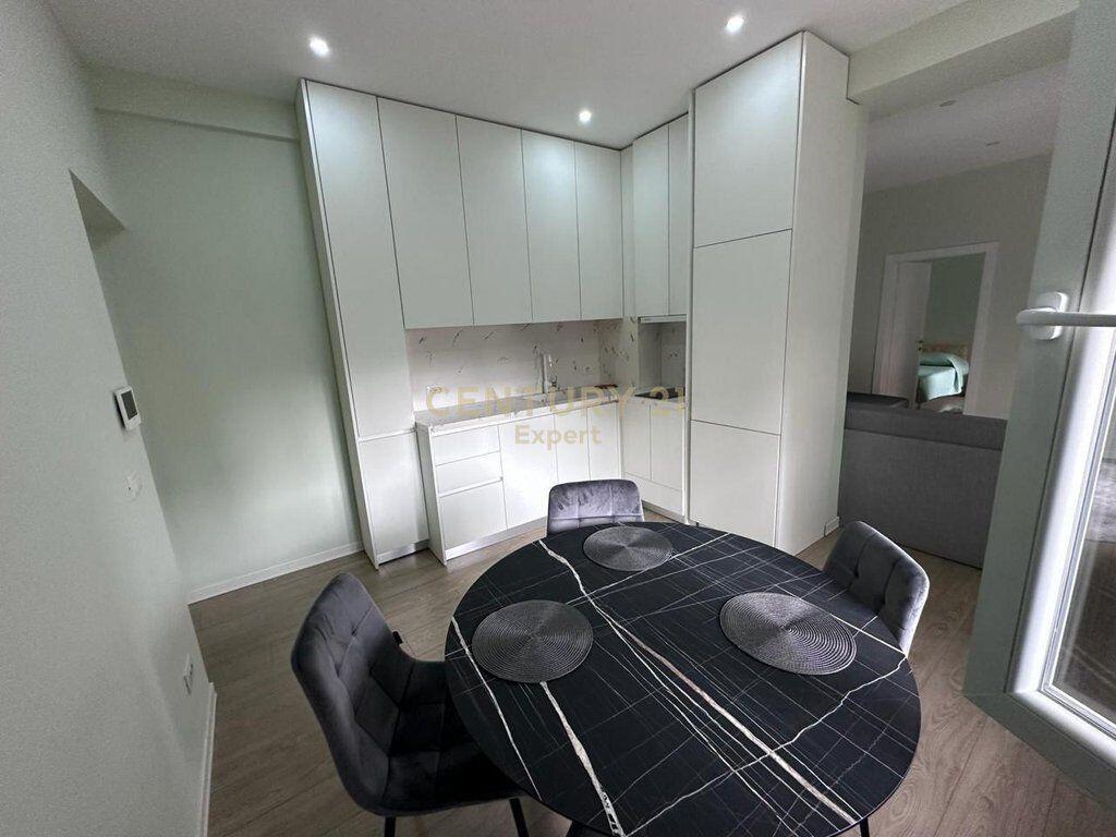 2 Apartamente per Shitje te rruga e Elbasanit