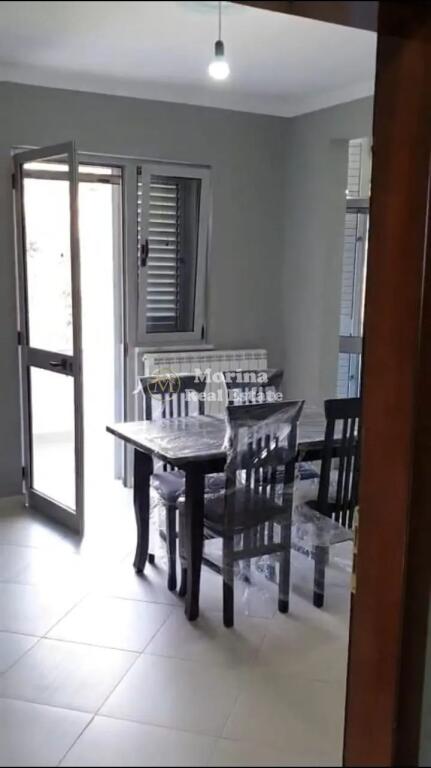 Rent | Apartment 3 + 1 | Fresku | 400 €/month