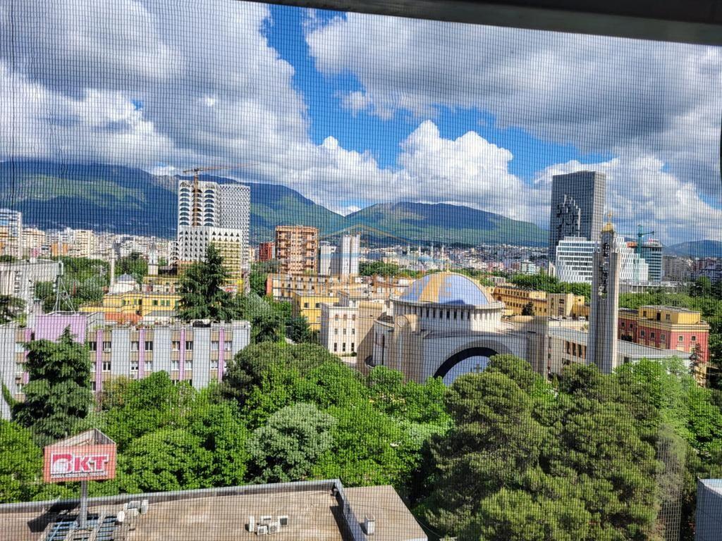 Shitet, Apartament 1+1, Scanderbeg Residence.