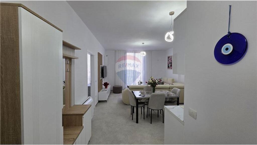 Apartment 1+1 for rent in Vlore opposite Bolv Oil on "Pelivan Leskaj" Street