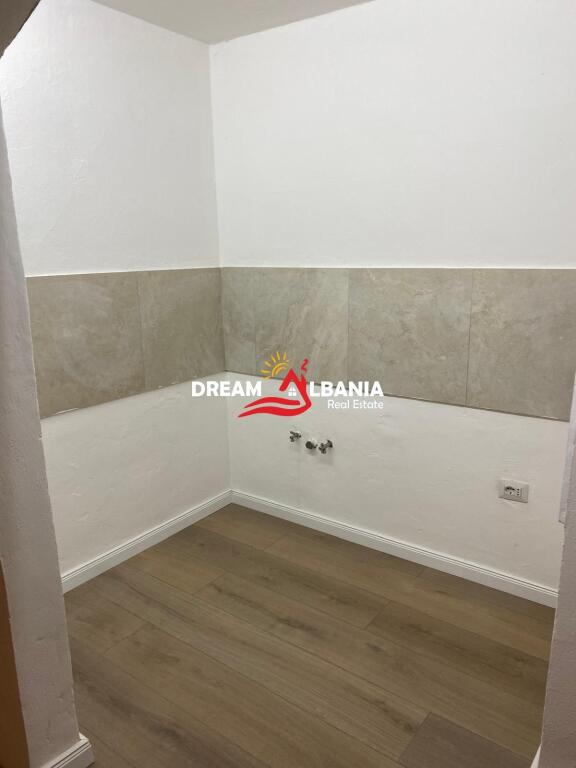 !!!EKSKLUZIVE!!! Disponojme Apartament 1+1 ne Shitje ne Kombinat (Rr.Llambi Bonata ) (ID 4119457)