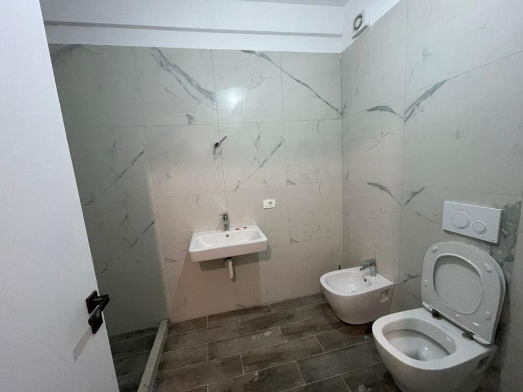 Apartament 2+1 per Shitje ne Rezidencen euro 3D, Rruga Hasan Vogli, Tirane.