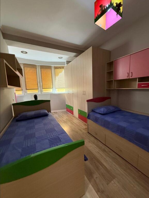 Apartment 2+1+2 with parking spaces included for sale in Myslym Shyr