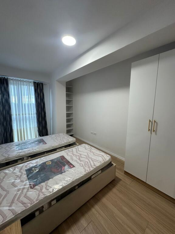 Apartament me qera 2+1+post parkimi