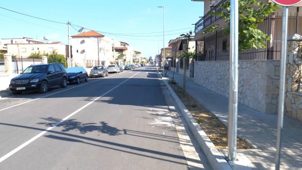 Shtëpi 3-Katëshe, Misto Mame, Tiranë.