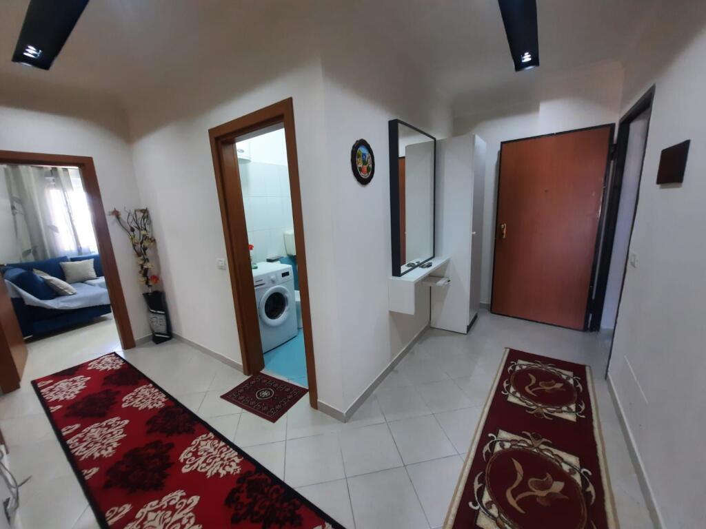 Shitet Apartament 2+1 lagja 13 durres
