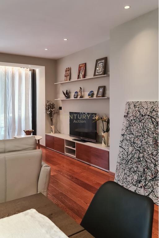 1+1 apartment for rent in the Blloku area