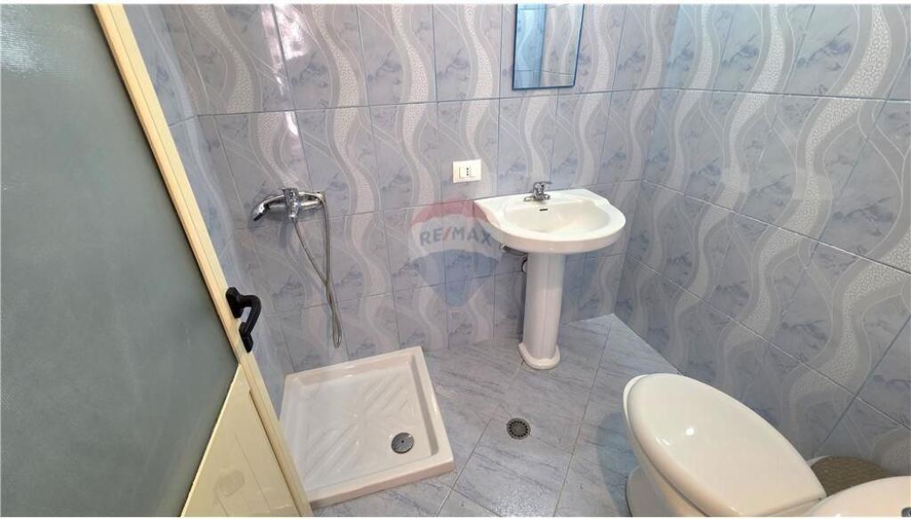 Apartment 2+1+2 for sale, Rr. e Çipajve, Vlorë