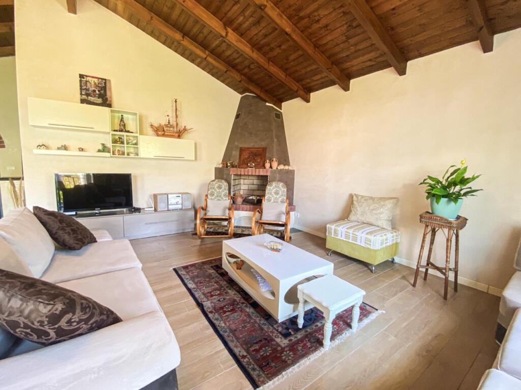 Jepet me Qera Shtepie Private ne Durres