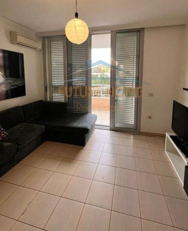 Apartment 1+1+PARKING SPACE, Liqeni i That.
