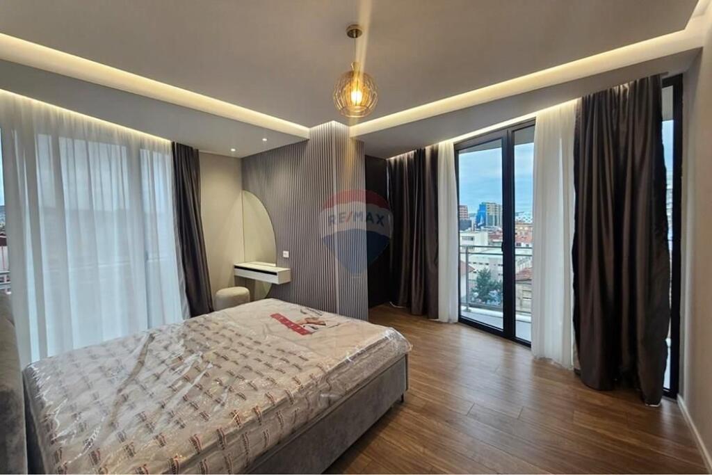 Apartament 2+1 me parkim per qira tek MIne Peza