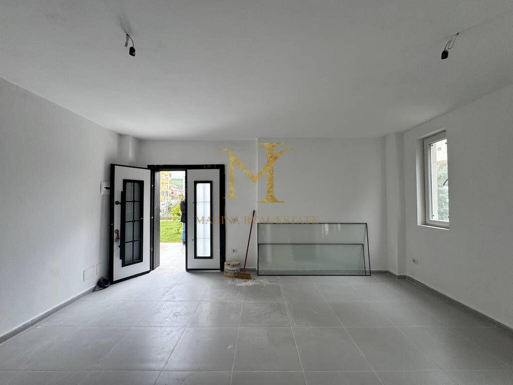 Shitet Duplex ne Golem, Durres. Pallati i ri 2025. 100m2.