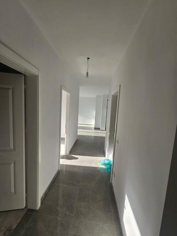 Jepet me qira tek Future home Residence apartament 2+1+2!