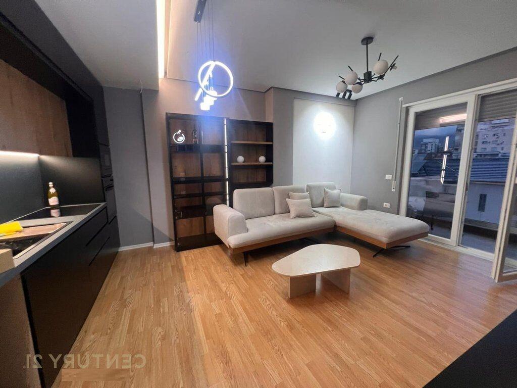 VICINO AL CENTRO, AFFITTIAMO APPARTAMENTO 2+1 IN AFFITTO !