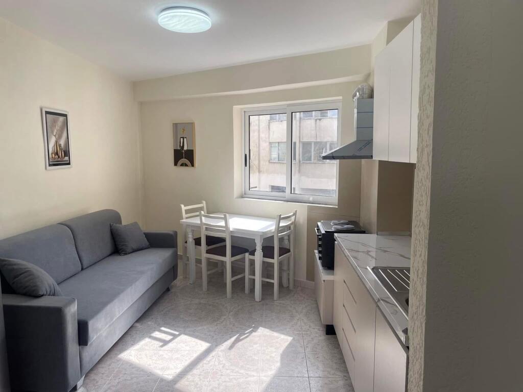 Okazion Shitet Apartament 1+1