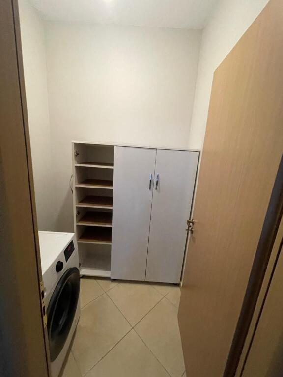 Affittasi Appartamento 2+1+1 con Balcone