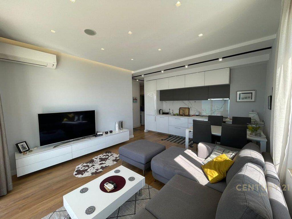 SHITET APARTAMENT 1+1 – Vlore UJI I FTOHTE