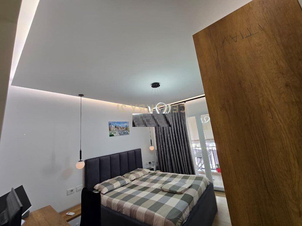 VENDESI APPARTAMENTO 2+1+2+POSTO AUTO NELLA ZONA DI ALI DEMI