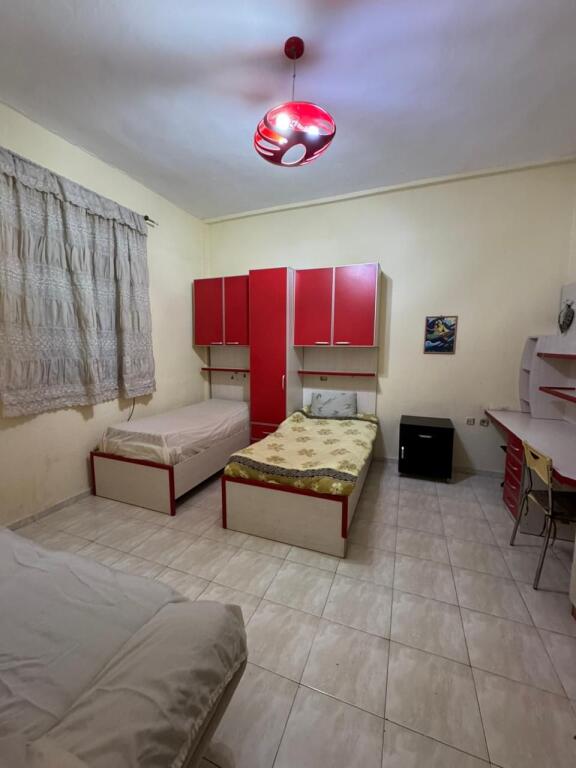 For rent 1+1 (second floor of a villa) 500m below New Boulevard