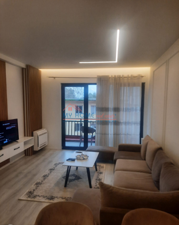 Apartament 2+1 me qera tek Farmacia 10 Tirane