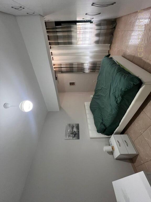 apartament per qira tek kopshti zologjik