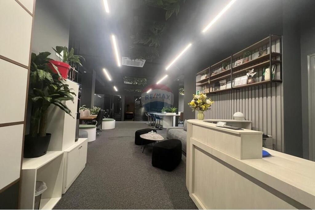 Super Zyra per shitje, "Kompleksi Delijorgji".