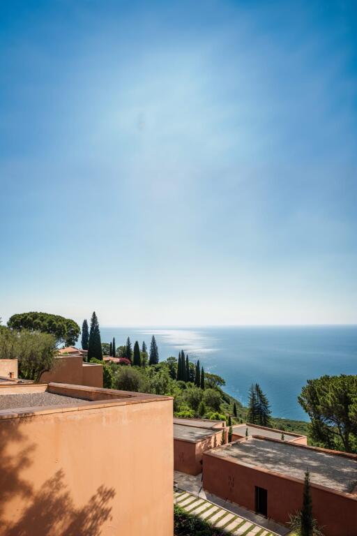 Apartment For Sale In Palase, Regina Ionian