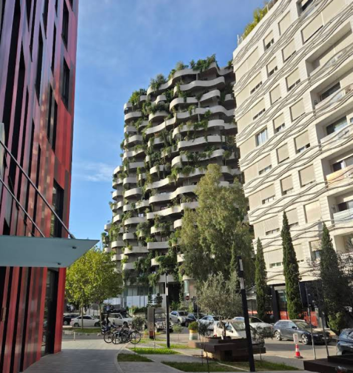 AFFITTASI APPARTAMENTO 1+1+POSTO  LION PARK 1