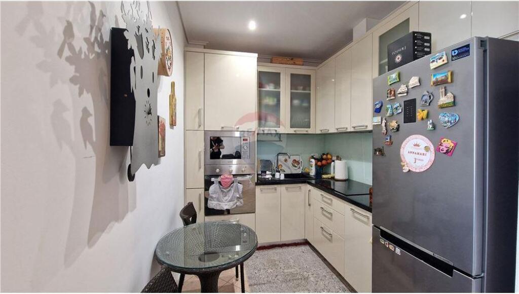 Apartament 2+1 ne shitje ne Lungo Mare ne koder