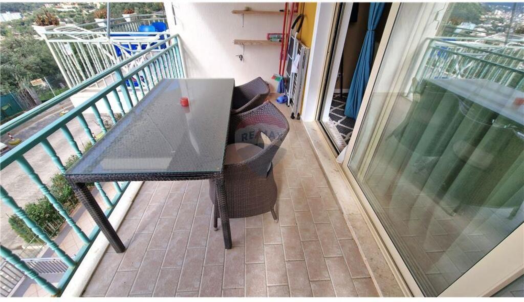 Apartament 2+1 ne shitje ne Lungo Mare ne koder