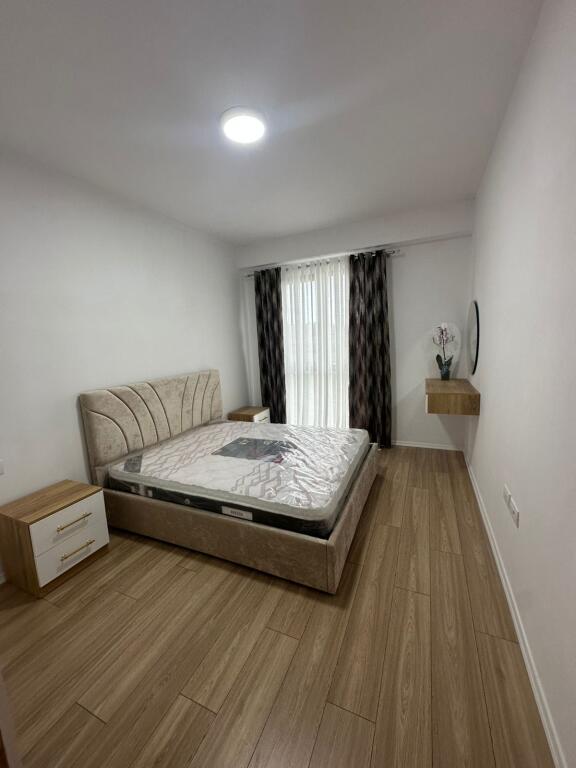 Apartament me qera 2+1+post parkimi