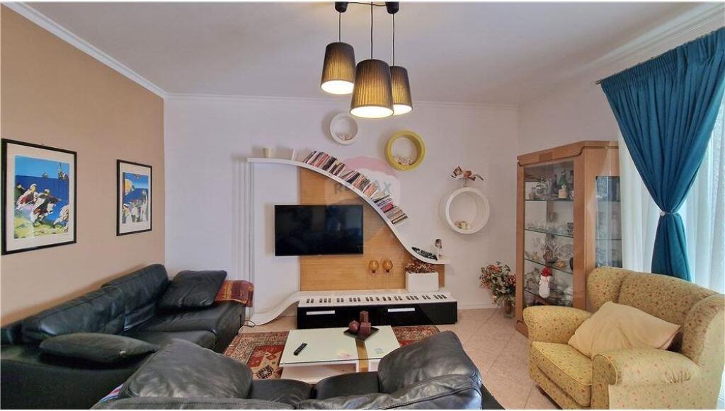 Apartament 2+1 ne shitje ne Lungo Mare ne koder