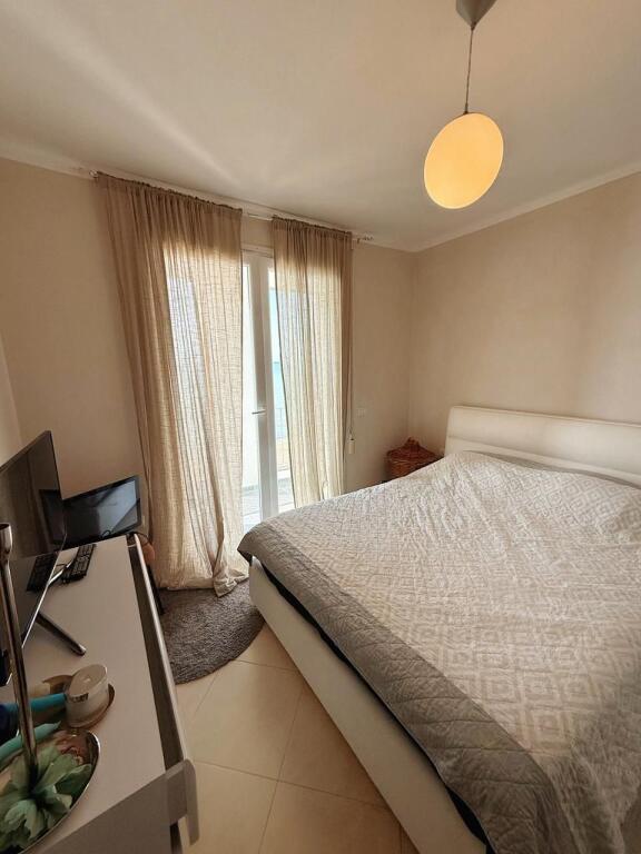 Apartment 1+1 for rent at Shkembi i kavajes