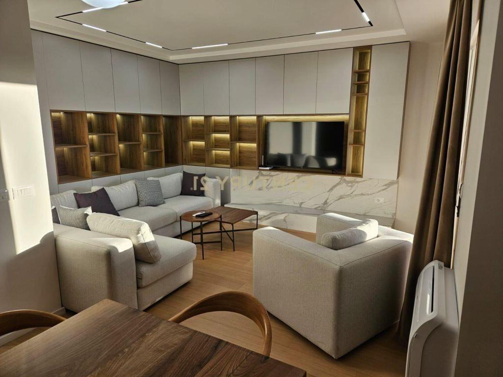 Appartamento 2+1+2 in Vendita a Ali Dem, Complesso Darling