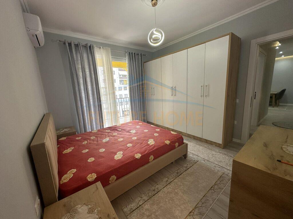 Qera, Apartament 2+1+2, Yzberisht.