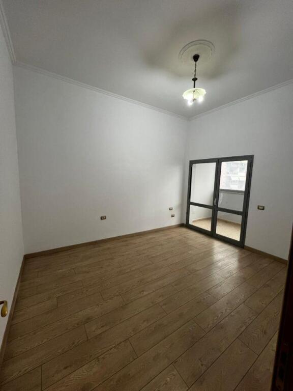 Tirana: Office space for rent 380 euros per month