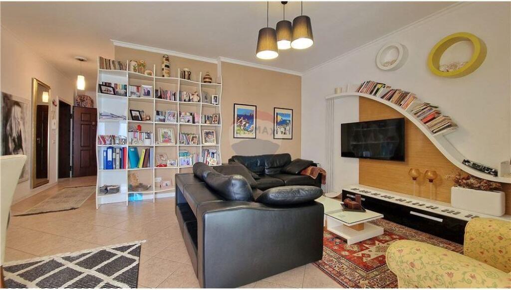 Apartament 2+1 ne shitje ne Lungo Mare ne koder