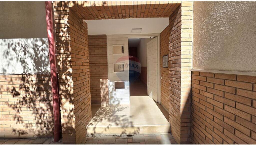 Dupleks ne shitje tek Kisha Ortodokse,Vlore